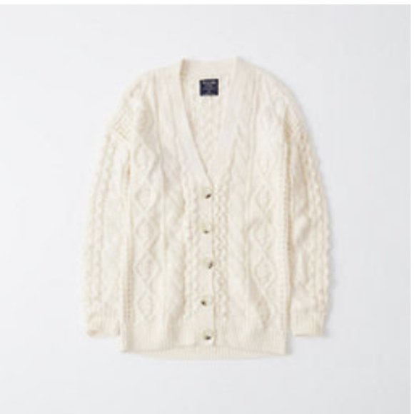 Abercrombie Fitch Cable Knit Cardigan 